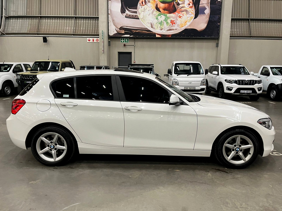 BMW 120i 5DR A/T (F20), image 2