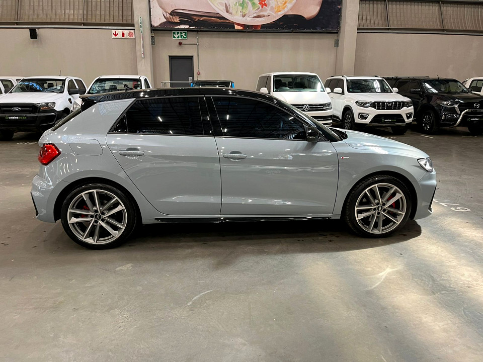 AUDI A1 SPORTBACK 2.0 TFSI S-LINE S TRONIC (40 TFSI), image 2