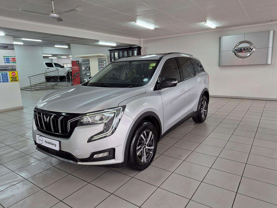 MAHINDRA XUV 700 2.0 AX5 A/T, image 1