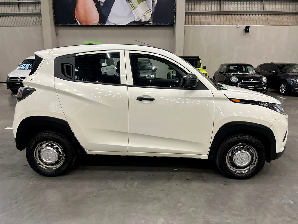 MAHINDRA KUV 100 1.2 K2+ NXT, image 2