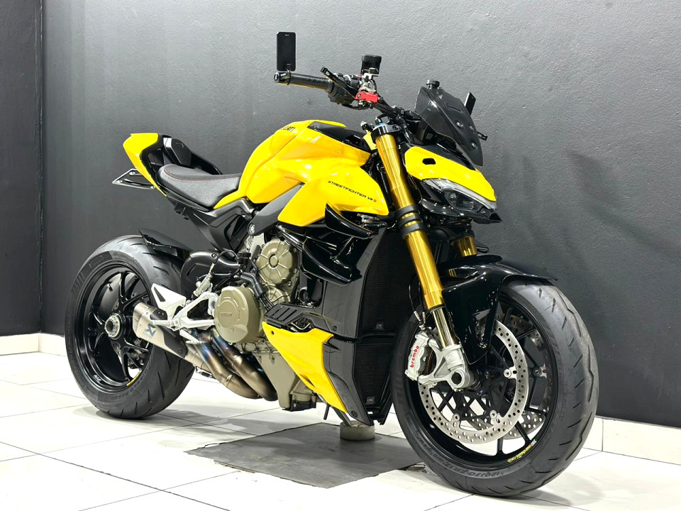 DUCATI V4S, image 1
