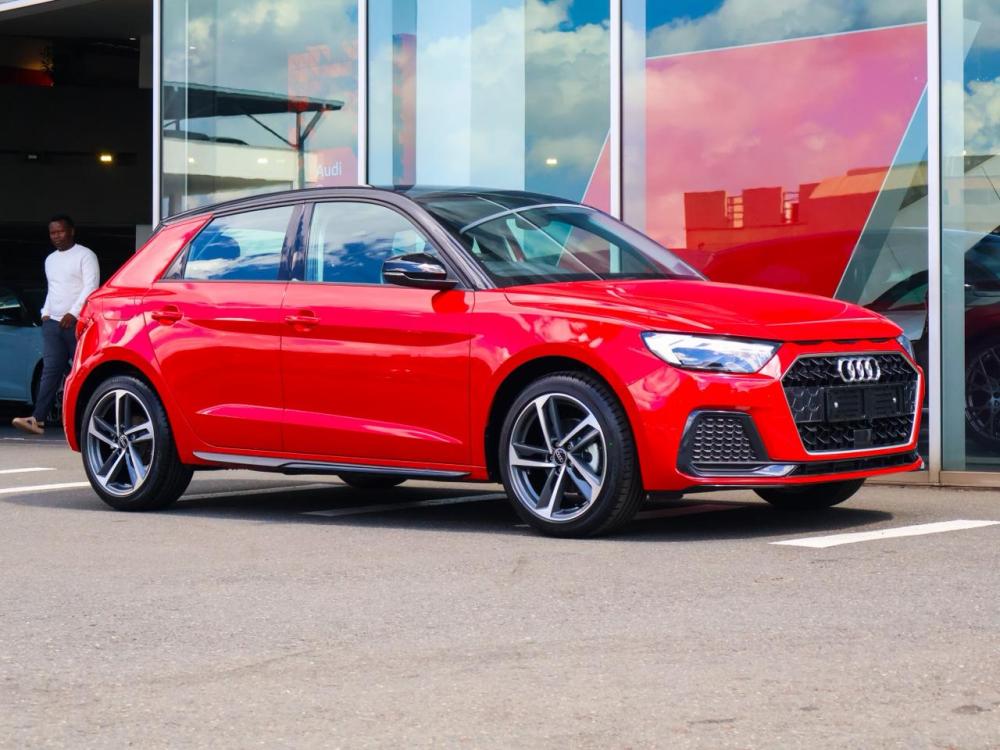 AUDI A1 SPORTBACK 30 TFSI ADVANCED S-TRONIC, image 1