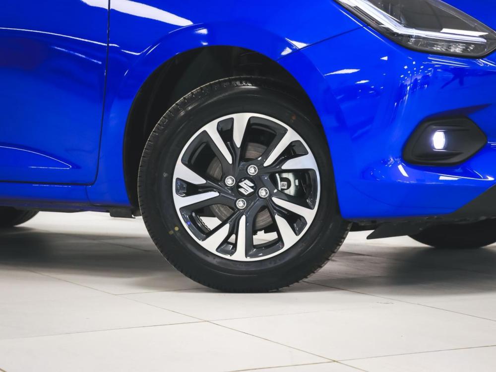 SUZUKI SWIFT 1.2 GLX, image 2