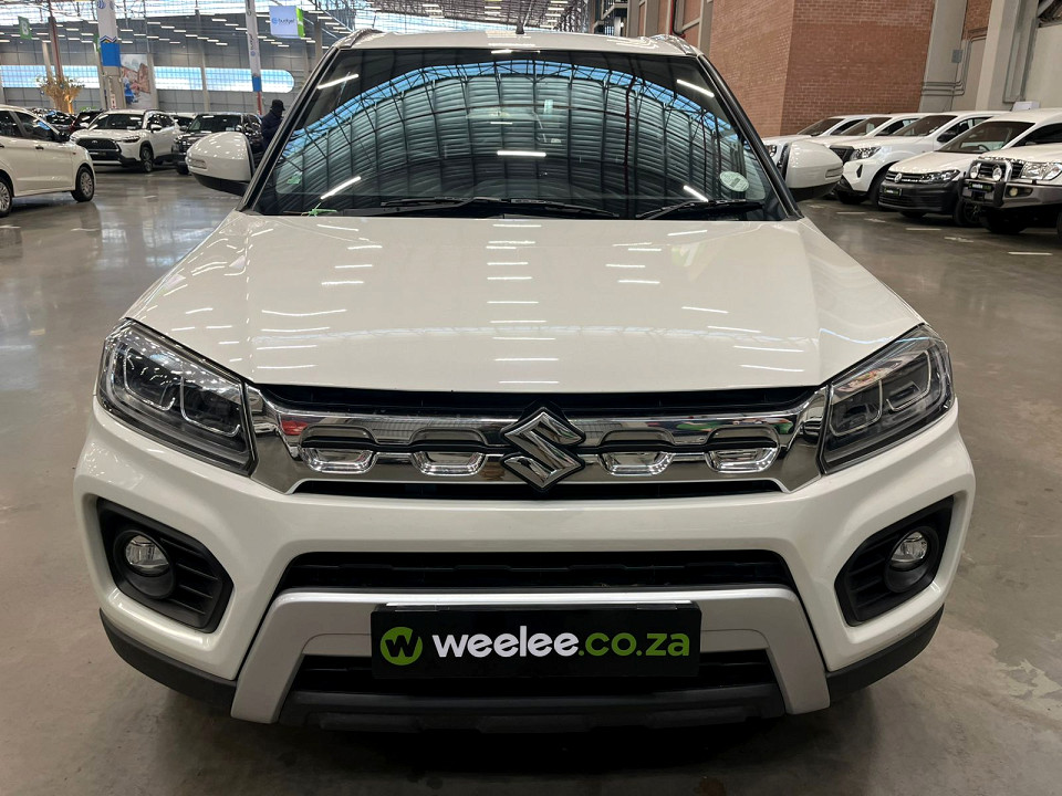 SUZUKI VITARA BREZZA 1.5 GLX, image 2