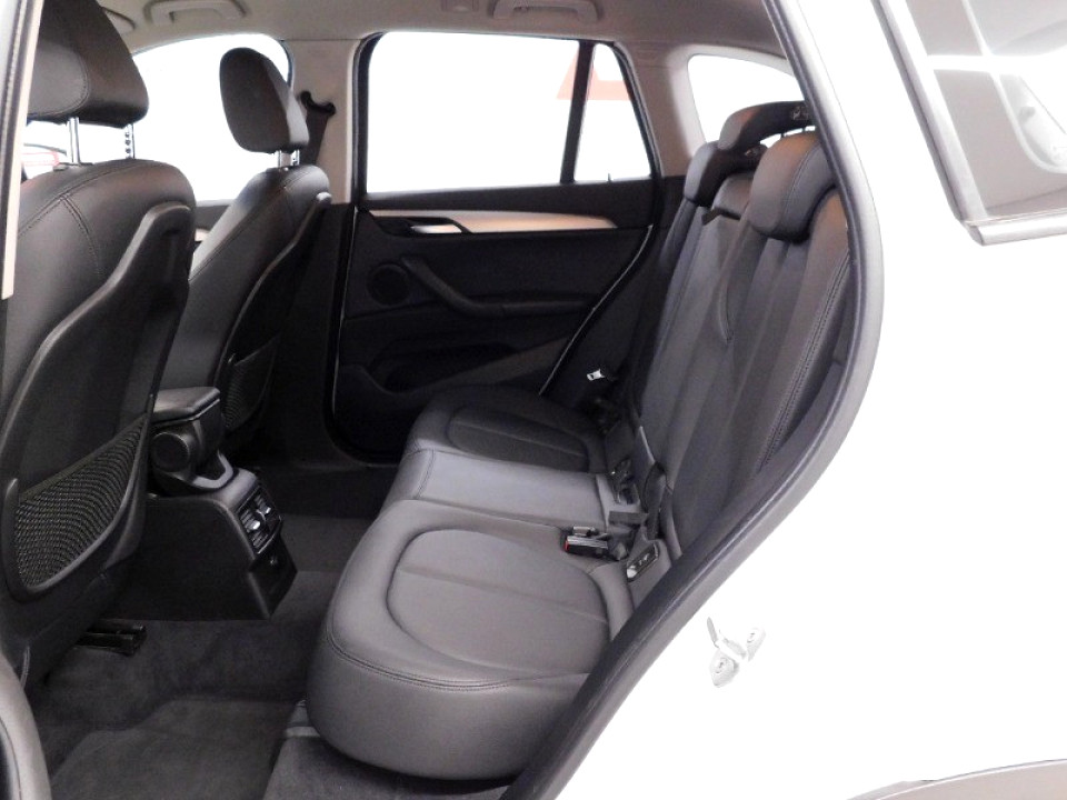 BMW X1 sDRIVE20d (F48), image 2