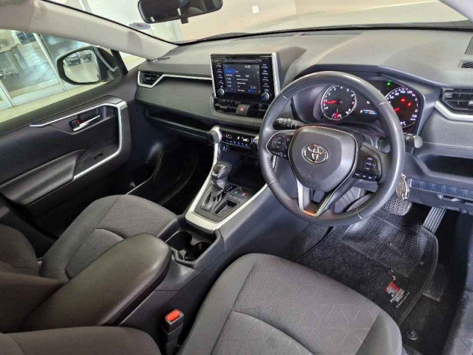TOYOTA RAV4 2.0 GX CVT, image 2