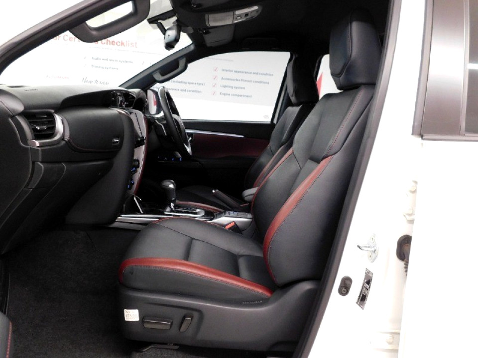TOYOTA FORTUNER 2.8 GD-6 4X4 AT (MHEV), image 2