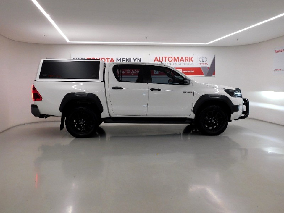 TOYOTA HILUX 2.8 GD-6 RB LEGEND A/T P/U D/C, image 2