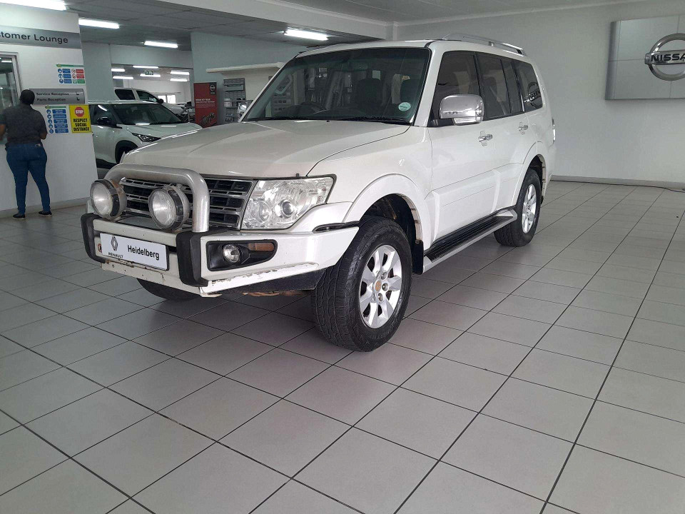 MITSUBISHI PAJERO 3.2 Di-Dc GLS A/T, image 1