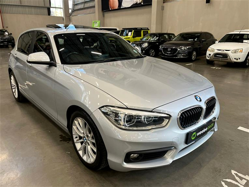 BMW 120i 5DR A/T (F20), image 1