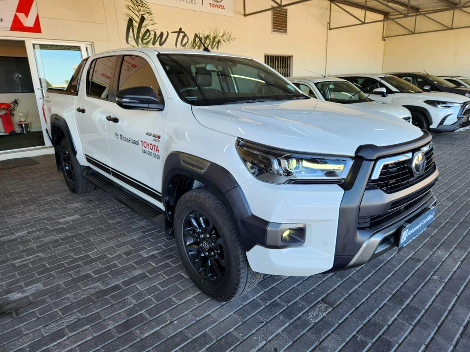 TOYOTA HILUX 2.8 GD-6 RB LEGEND A/T P/U D/C (MHEV), image 1