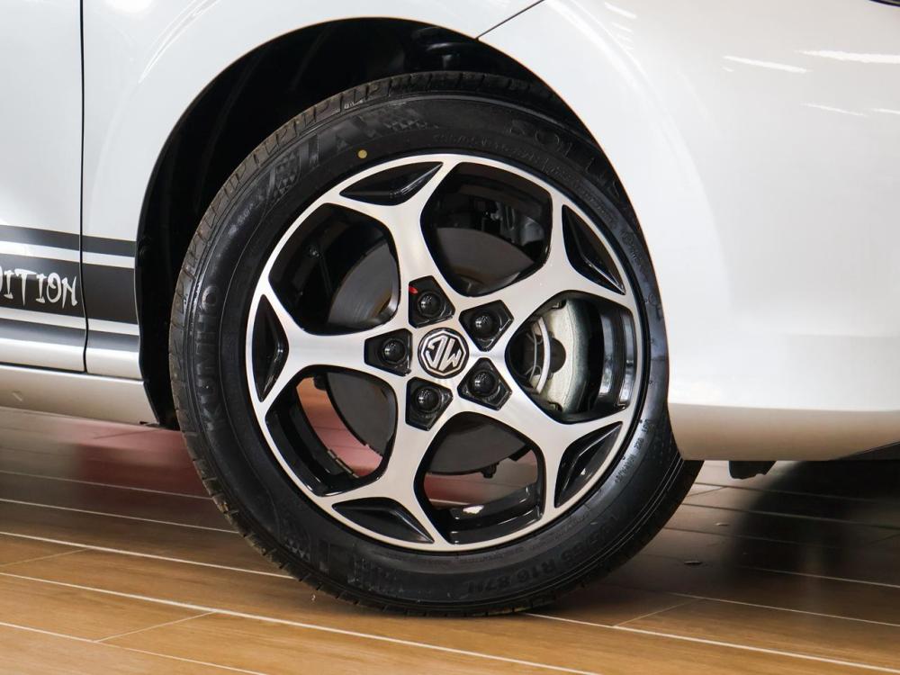 MG3 1.5L MT Comfort, image 2