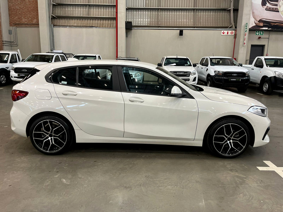 BMW 118i, image 2