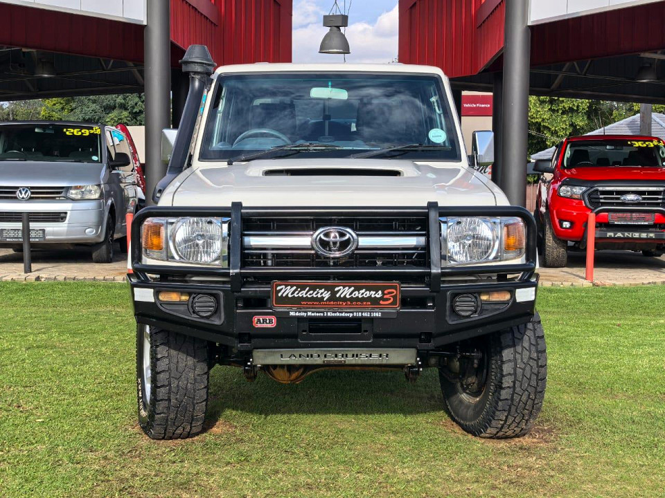 Toyota Land Cruiser 79 4.5D V8 P/U D/C, image 2