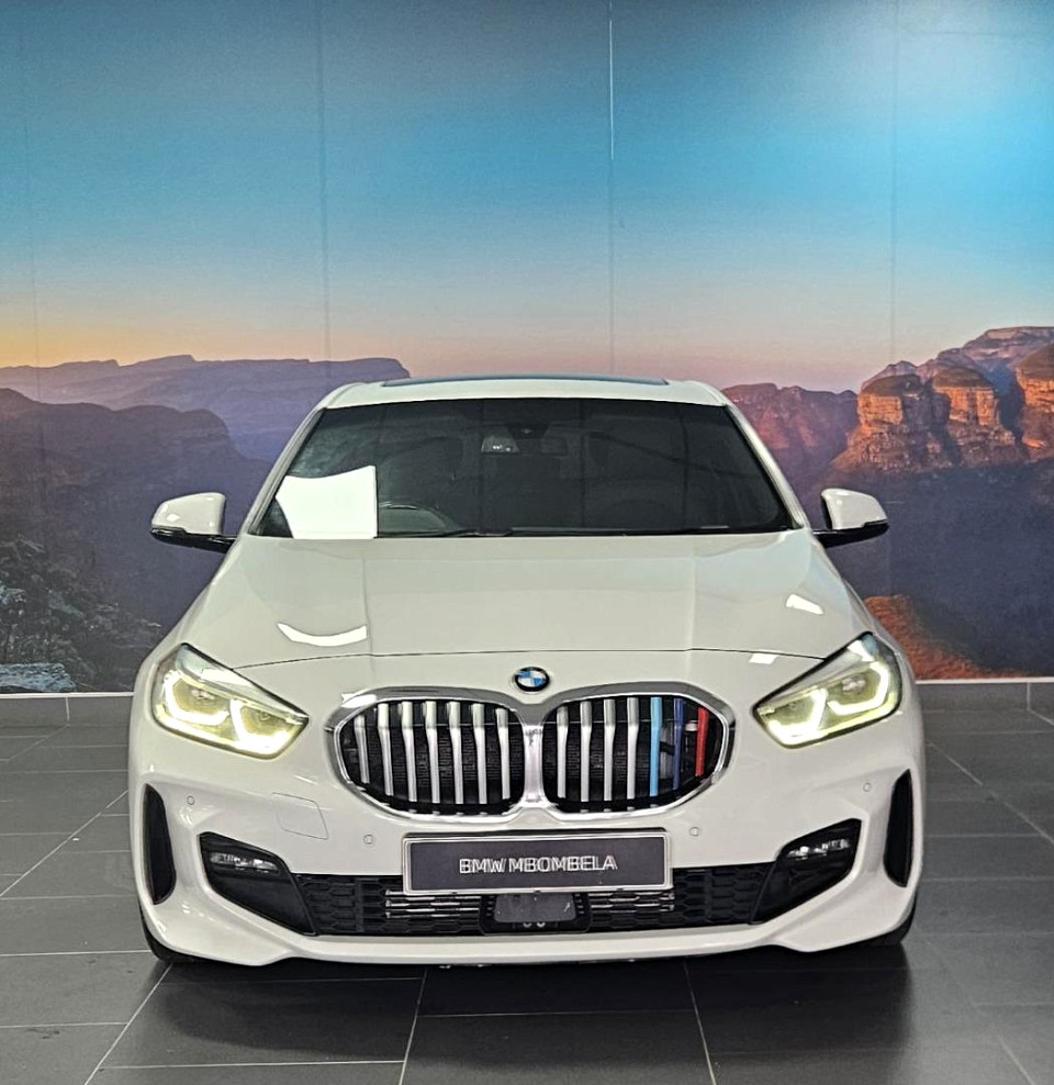 BMW 118i M Sport, image 2