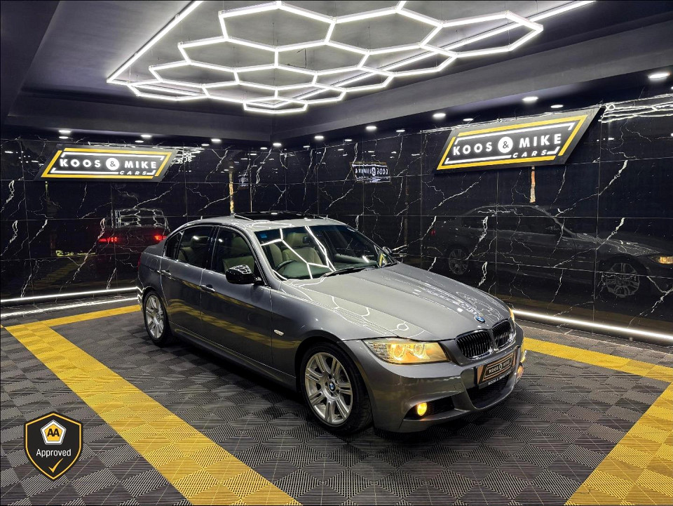 BMW 323i SPORT A/T (E90), image 1