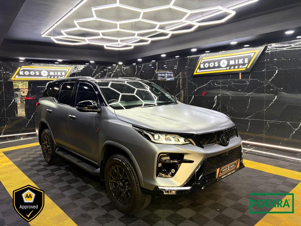 TOYOTA FORTUNER 2.8GD-6 4X4 GR-S A/T, image 1