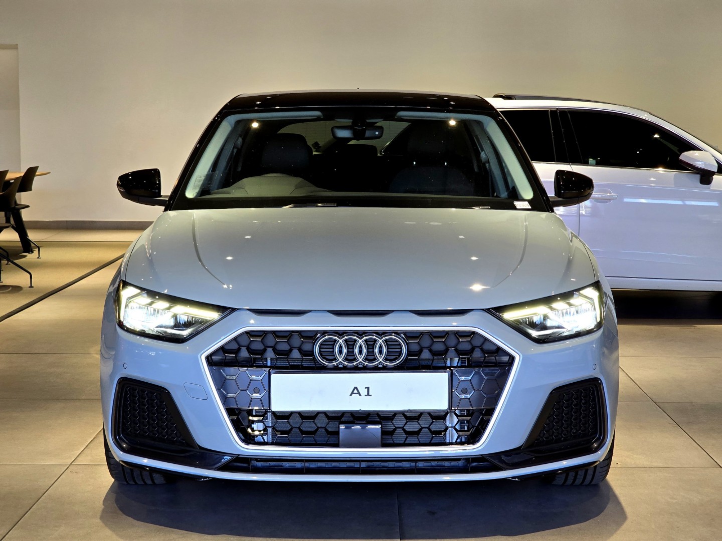 AUDI A1 SPORTBACK 30 TFSI BLACK EDITION S-TRONIC, image 2