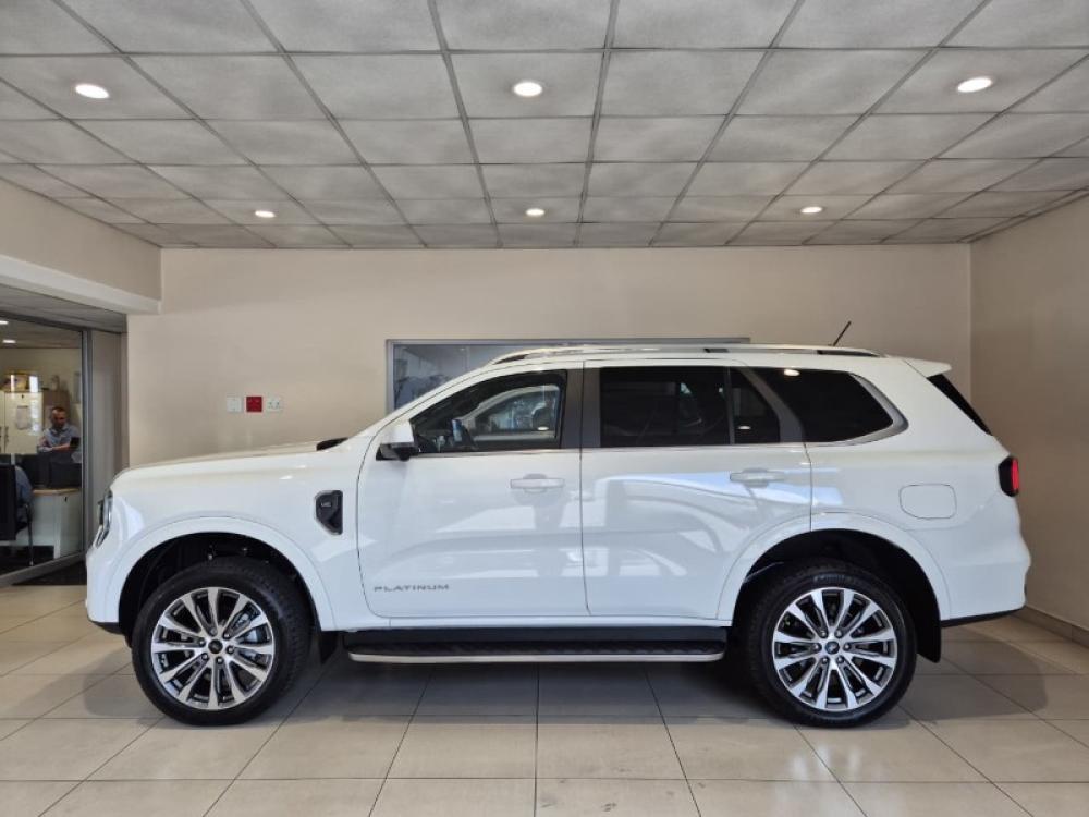 Ford Everest 3.0D V6 Platinum AWD A/T, image 2