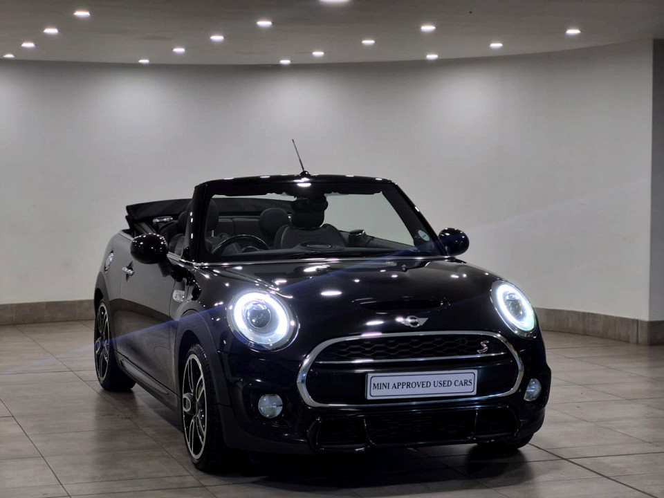 MINI COOPER S CONVERTIBLE A/T (F57), image 1