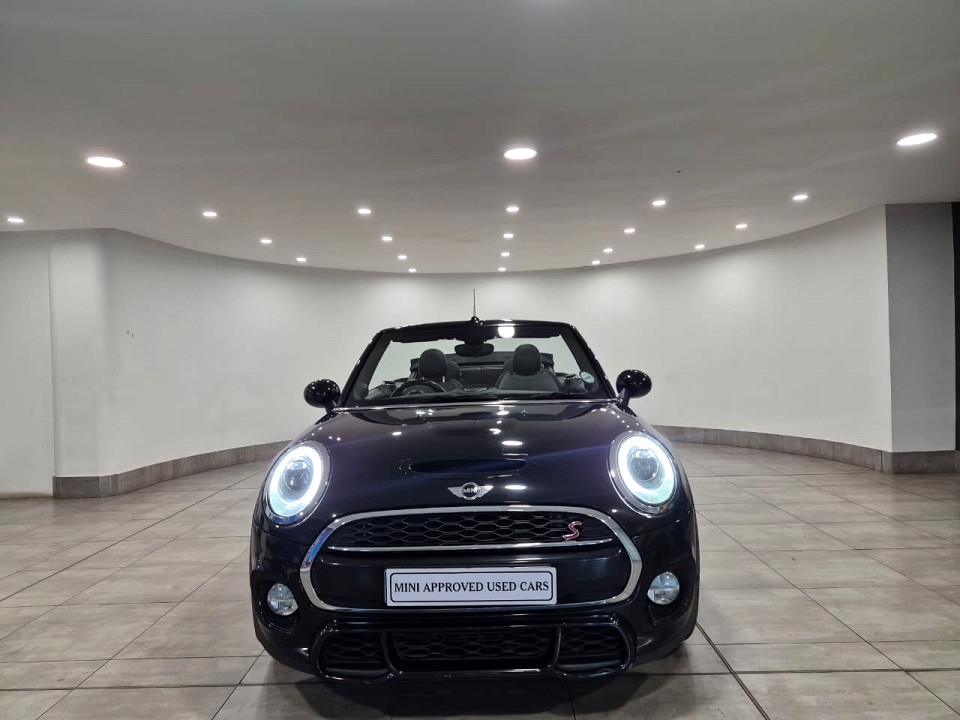 MINI COOPER S CONVERTIBLE A/T (F57), image 2
