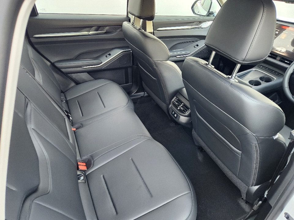 HAVAL H6 2.0T LUXURY 4X4 DCT, image 2