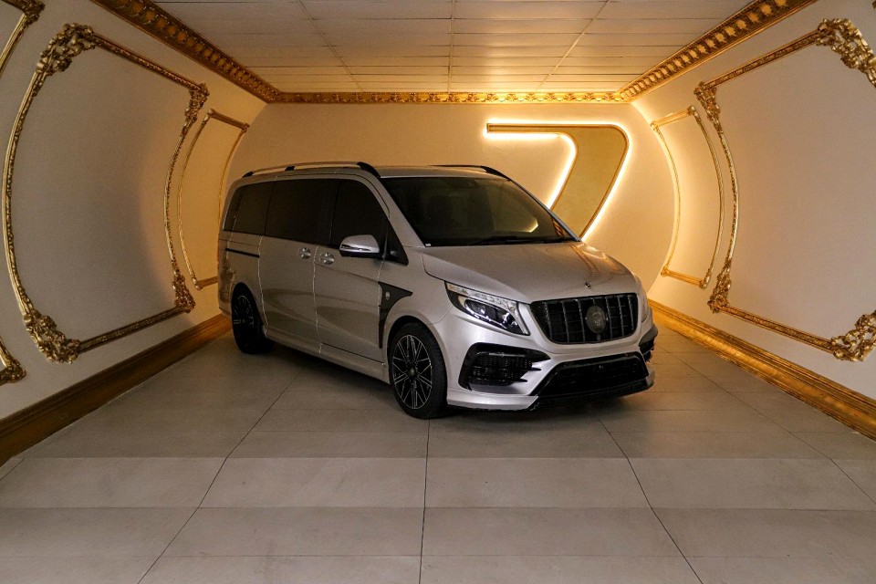 MERCEDES-BENZ V300d EXCLUSIVE, image 1