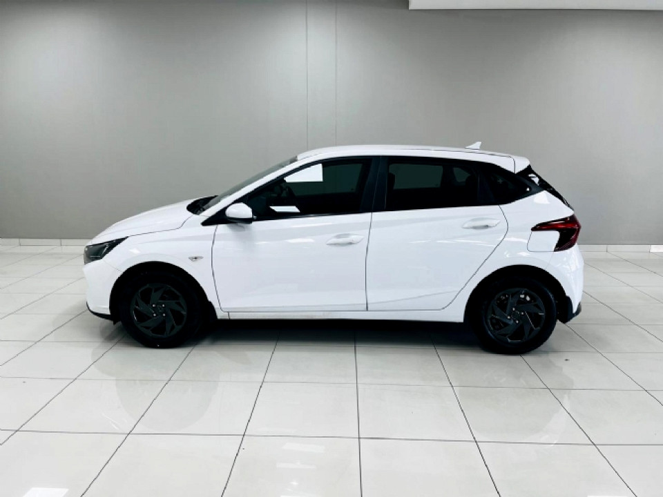 HYUNDAI i20 1.4 MOTION A/T, image 1