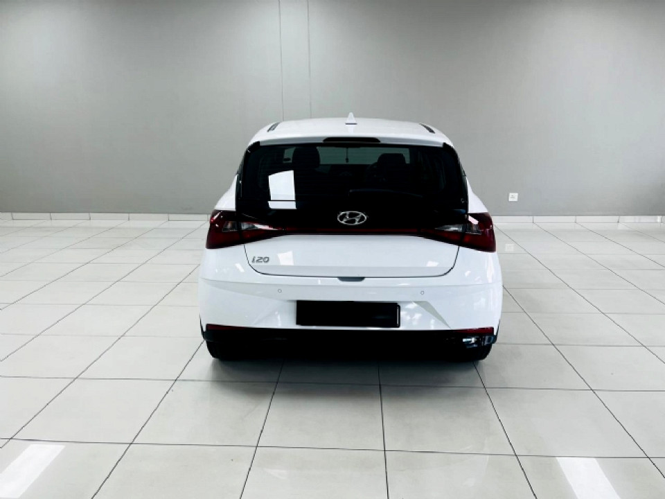 HYUNDAI i20 1.4 MOTION A/T, image 2