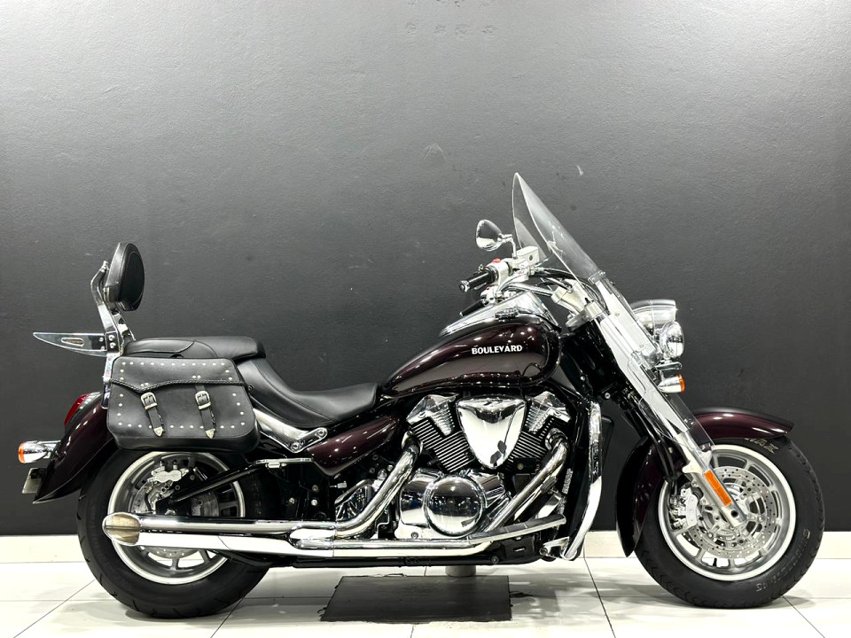 SUZUKI BOULEVARD, image 2