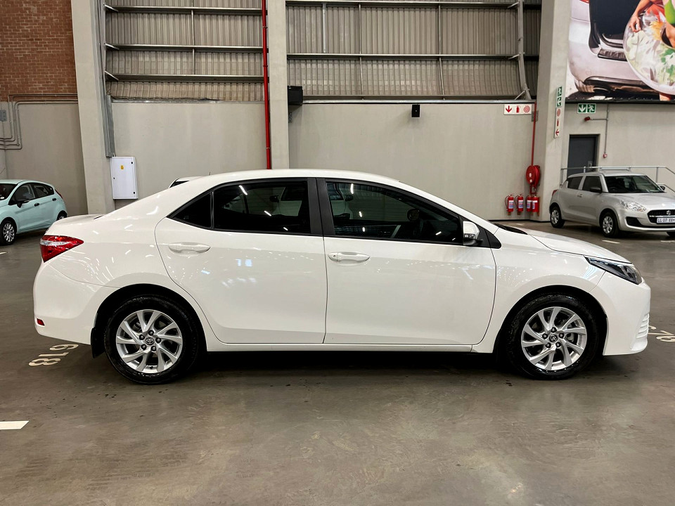 TOYOTA COROLLA QUEST 1.8 EXCLUSIVE CVT, image 2