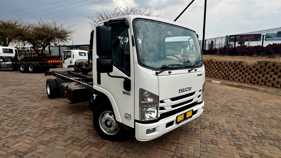 ISUZU NQR 500 C/C, image 1