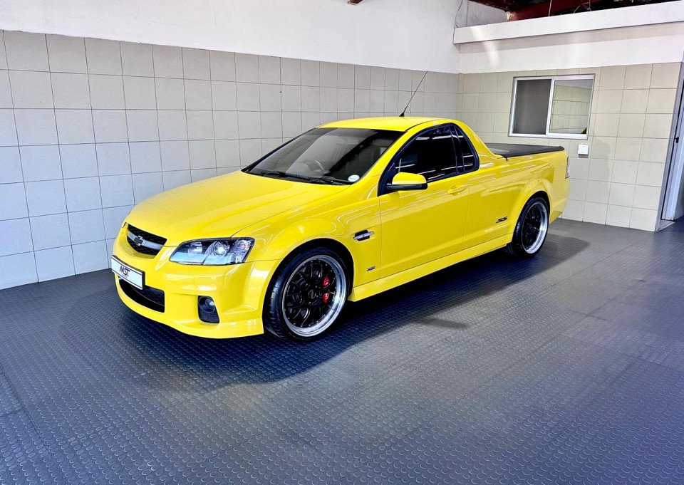 CHEVROLET LUMINA SS 6.0 UTE P/U S/C, image 1