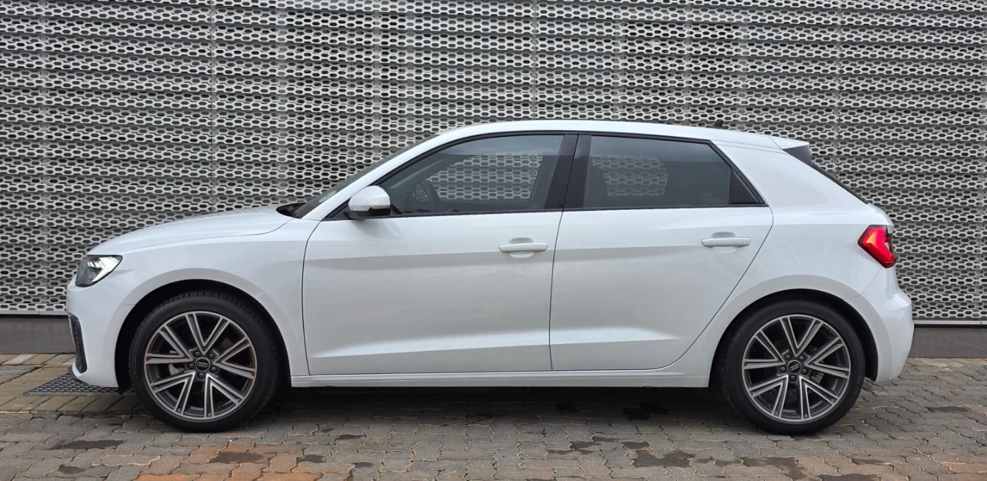AUDI A1 SPORTBACK 30 TFSI ADVANCED S-TRONIC, image 1