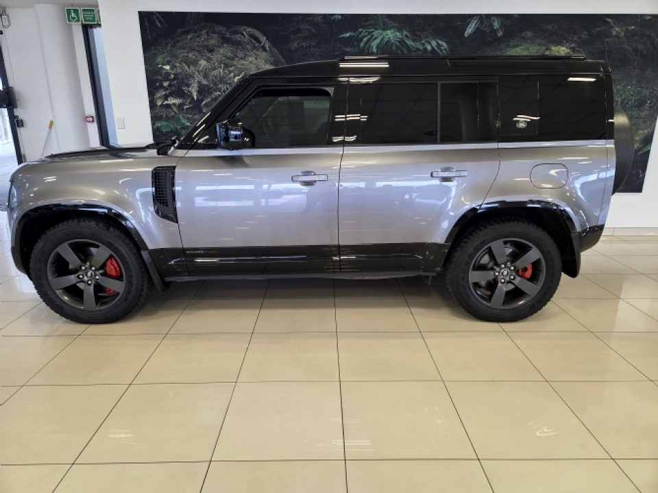LAND ROVER DEFENDER 110 2.0 PHEV X (297KW), image 2