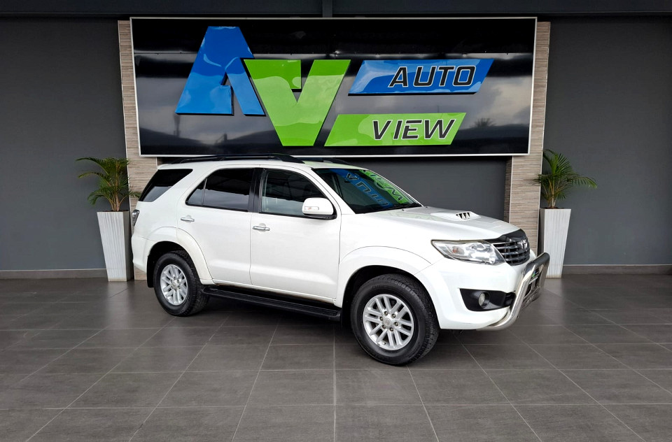 TOYOTA FORTUNER 3.0D-4D R/B A/T, image 1