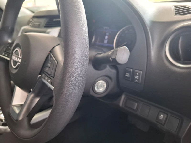 NISSAN NAVARA 2.5DDTi SE PLUS A/T D/C P/U, image 2