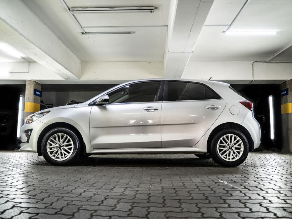 Kia Rio 1.4 LX 5DR, image 2