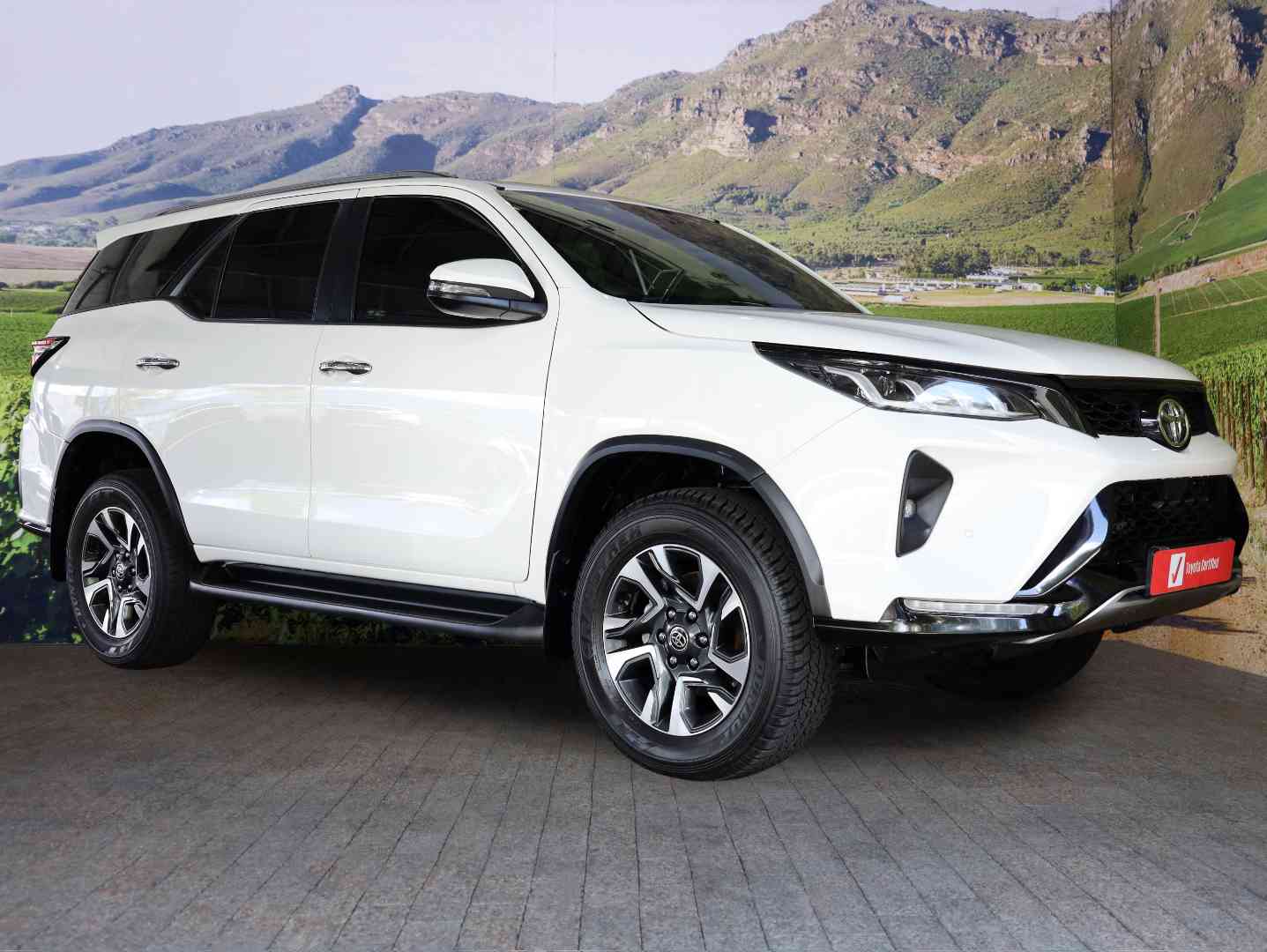 TOYOTA FORTUNER 2.8 GD-6 AT (MHEV), image 1