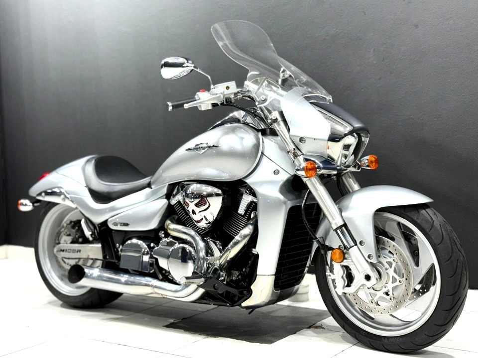 SUZUKI BOULEVARD, image 1
