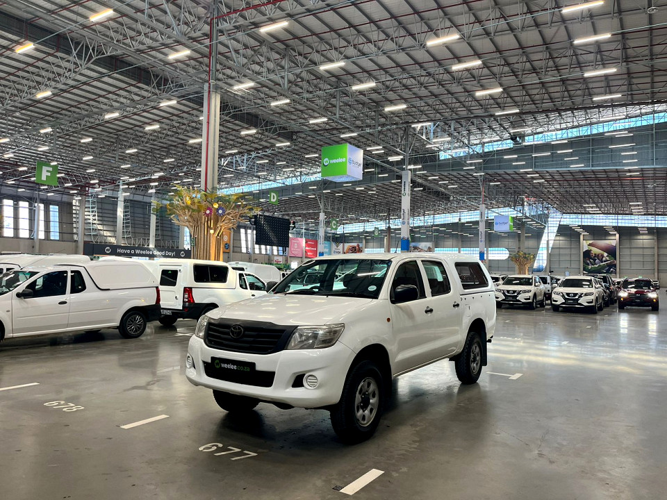 TOYOTA HILUX 2.5D-4D SRX 4X4 P/U D/C, image 2