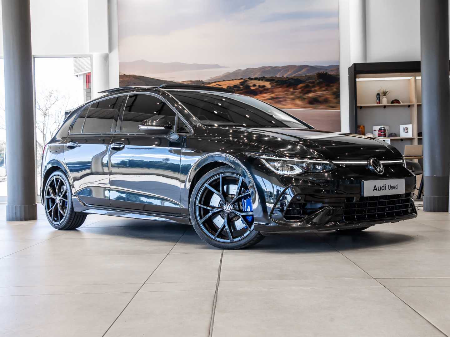 VOLKSWAGEN GOLF 8 2.0 TSI R DSG, image 2