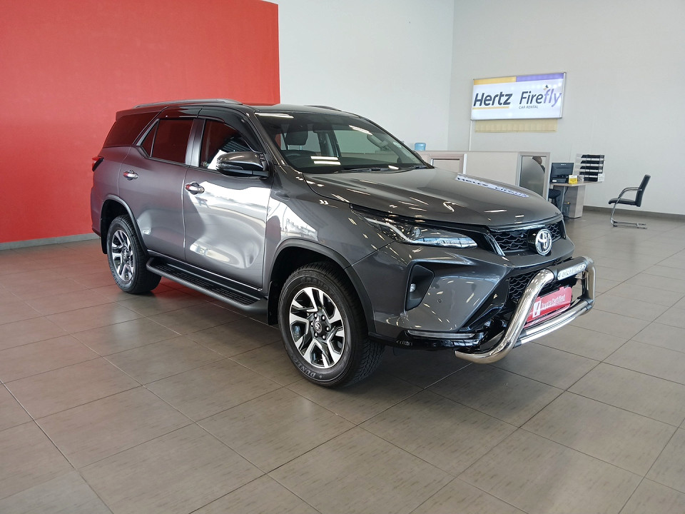 TOYOTA  FORTUNER 2.4GD-6 R/B A/T, image 1