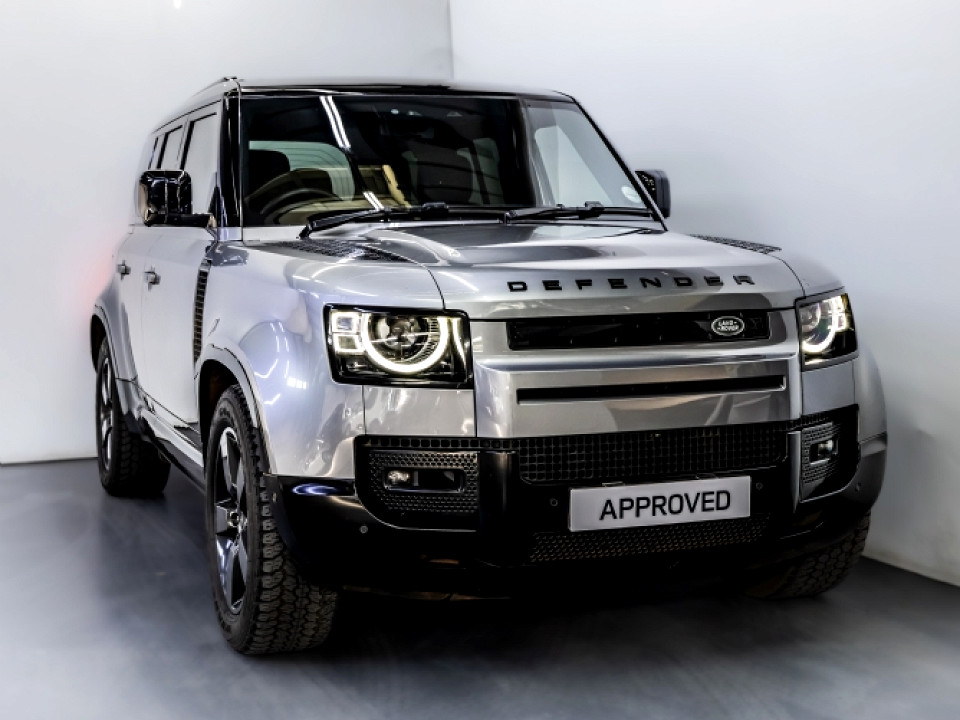 LAND ROVER DEFENDER 110 D300 HSE X-DYNAMIC, image 1