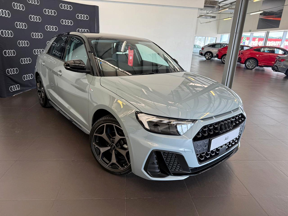 AUDI A1 SPORTBACK 30 TFSI BLACK EDITION S-TRONIC, image 1