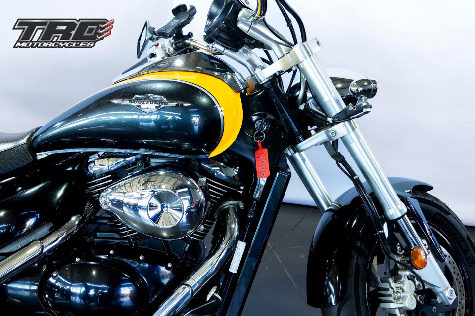 SUZUKI 800, image 2