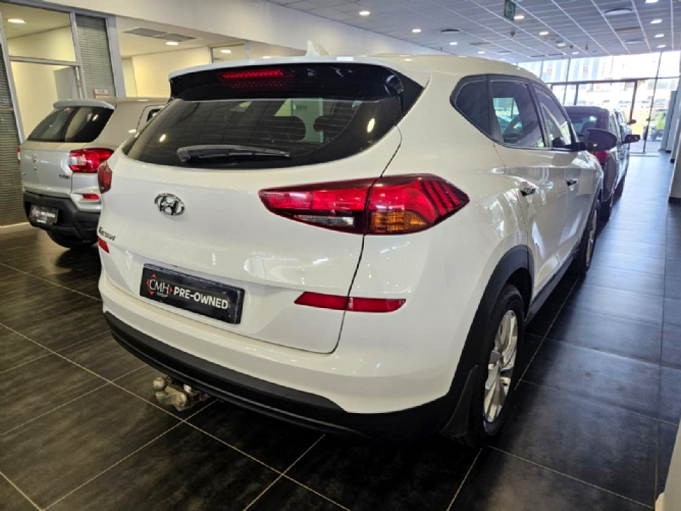 HYUNDAI TUCSON 2.0 PREMIUM A/T, image 2
