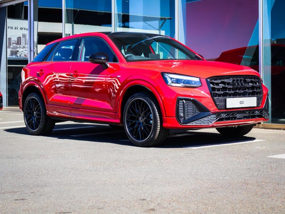 AUDI Q2 35 TFSI BLACK EDITION TIP, image 1