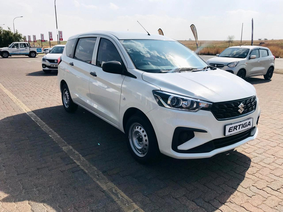 SUZUKI ERTIGA 1.5 GA, image 1