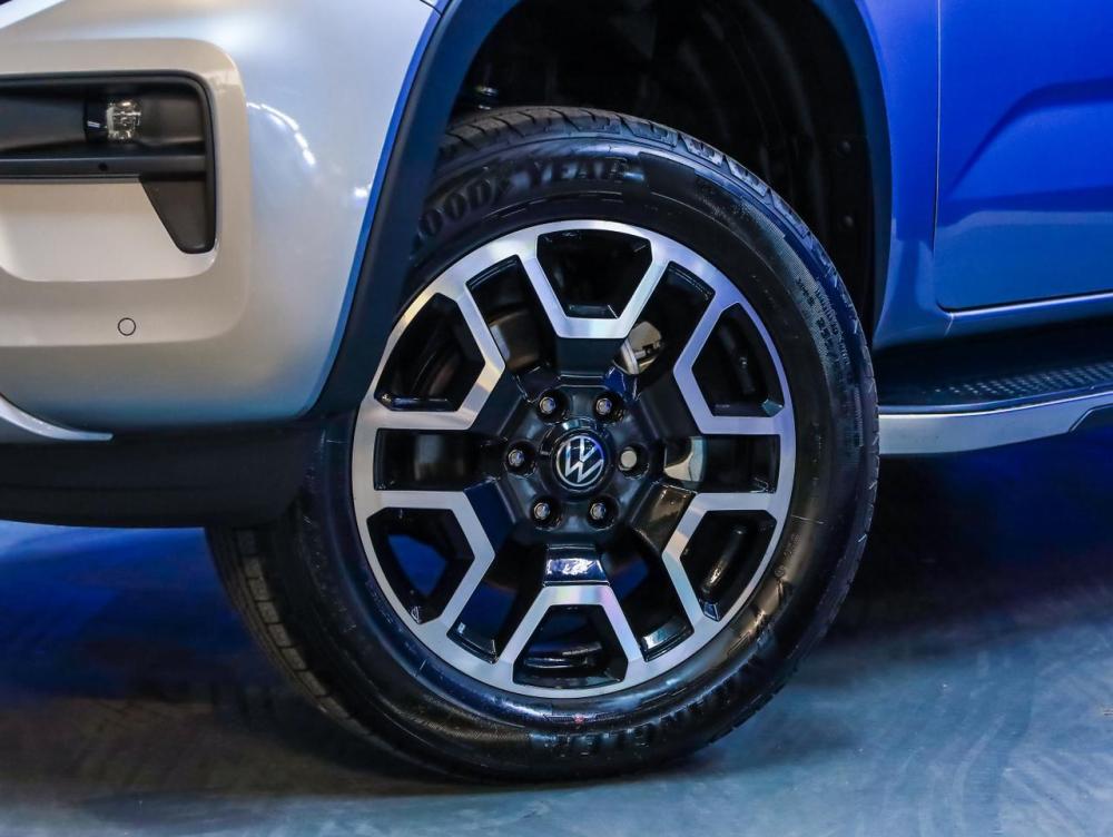 Volkswagen Amarok 3.0 TDI V6 4Motion Style Auto D/C P/U, image 2